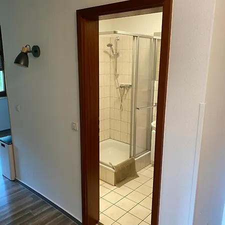 Plaue Auszeit Mit Privatstrand Und Bootsliegeplatz Διαμέρισμα Zislow