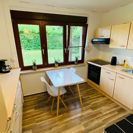 Plaue Auszeit Mit Privatstrand Und Bootsliegeplatz