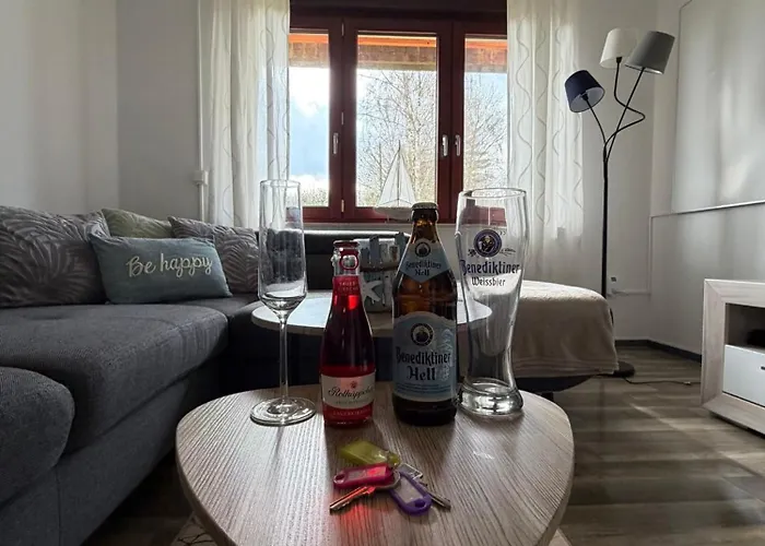 Appartement Plaue Auszeit Mit Privatstrand Und Bootsliegeplatz *
